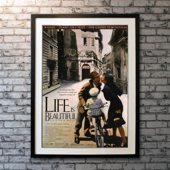 Life Is Beautiful (1997) Posters — The Movie Database (TMDB)