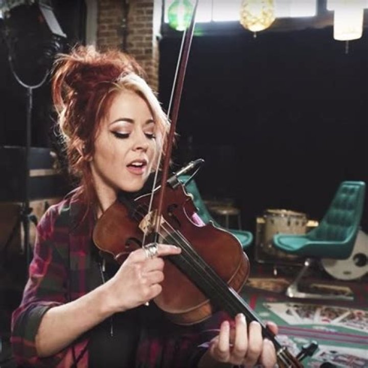 Lindsey Stirling - Boulevard of Broken Dreams (Green Day Cover) - bluegrass covers of pop and rock songs