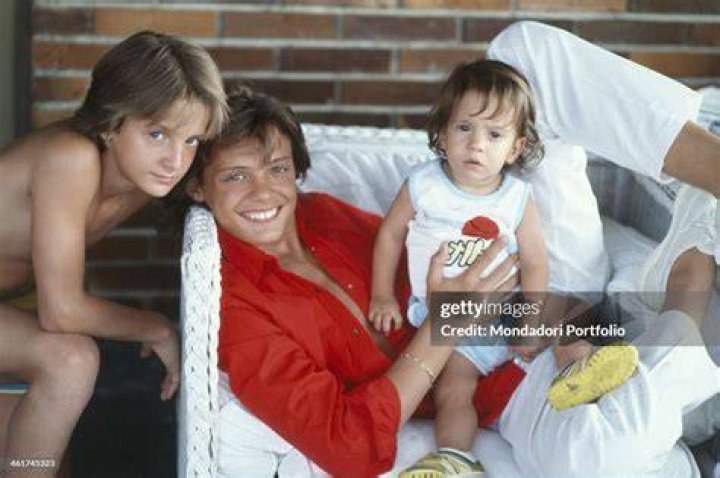 Luis Miguel and His Brothers Were Close &mdash; How's the Relationship Today?