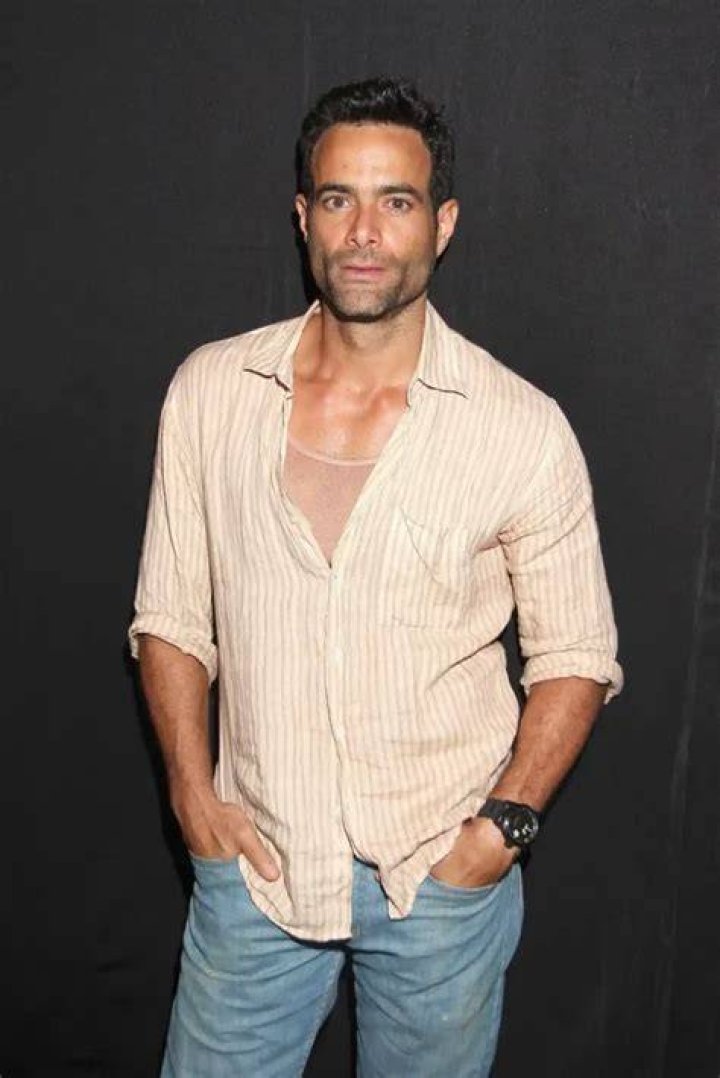 Luis Roberto Guzman - Bio, Age, height, Wiki, Facts and Family
