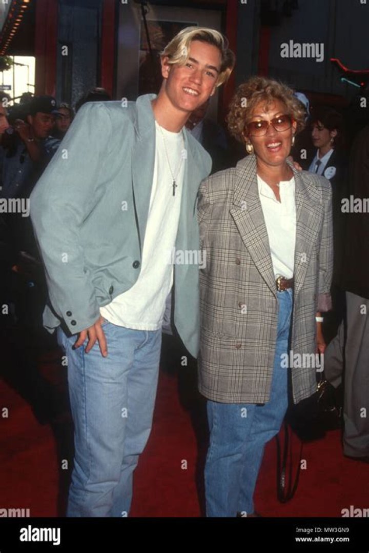 MarkPaul Gosselaar and His Mom A Heartwarming Throwback