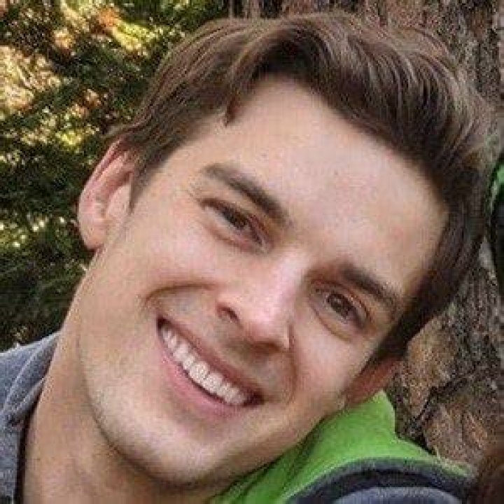 MatPat ( YouTube Star ) Bio, Age, Education, Height, Married, Son, Wife