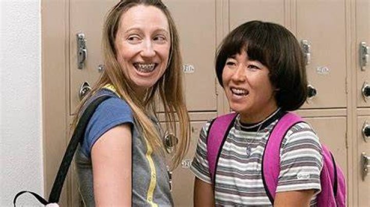 Maya Erskine and Anna Konkle Explain Why Pen15 Lasted for Only Two Seasons