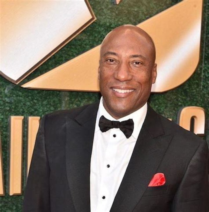 Meet Byron Allen Entrepreneur, Comedian, and Entertainment Mogul
