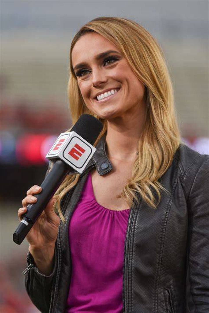 Meet Molly McGrath, popular ESPN reporter who covers sidelines for