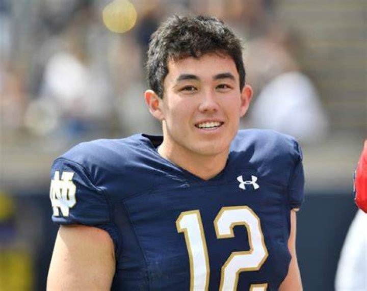 Meet Tyler Buchner's parents, Todd and Audrey Exploring Alabama QB's