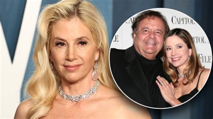 Mira Sorvino Slams Oscars for Excluding Father Paul Sorvino From In Memoriam Montage: Baffl