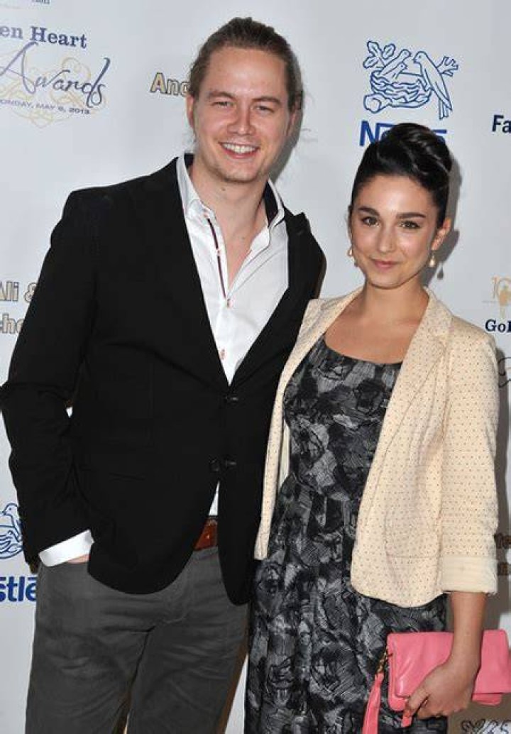 Molly Ephraim married