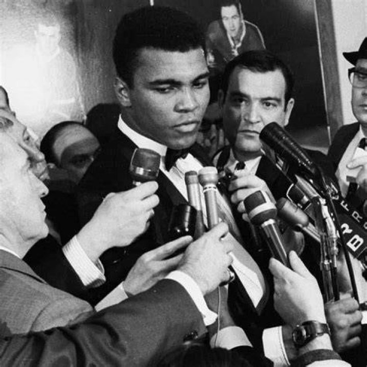 Muhammad Ali Bio [2024 Update] Wife, Net Worth & Death Players Bio