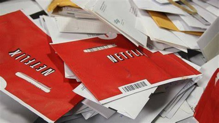 Netflix Will Mark End of DVD Biz by Sending Up to 10 Randomly Selected Discs to Customers