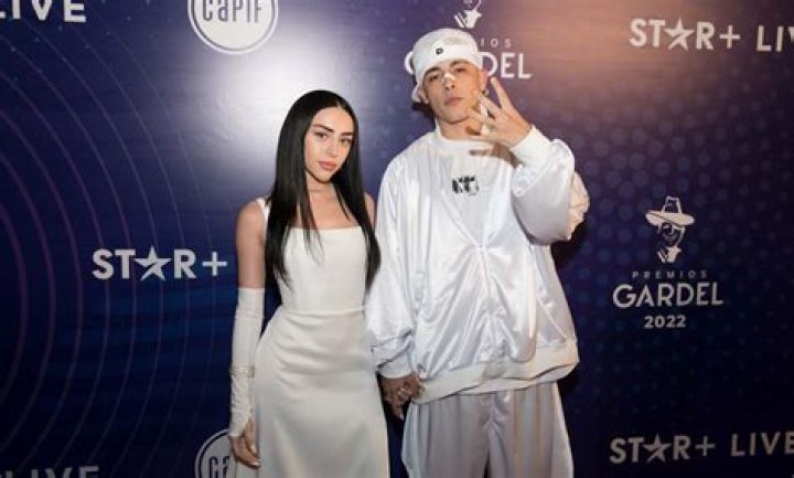 Nicki Nicole x Trueno Fotos tiernas de novios, Fotos de mateo, Fotos
