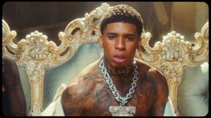 NLE Choppa Slut Me Out (Lyrics) YouTube