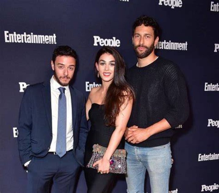 Noah Mills, Insta Story, Couple Photos, Couples, Man, Scenes, People