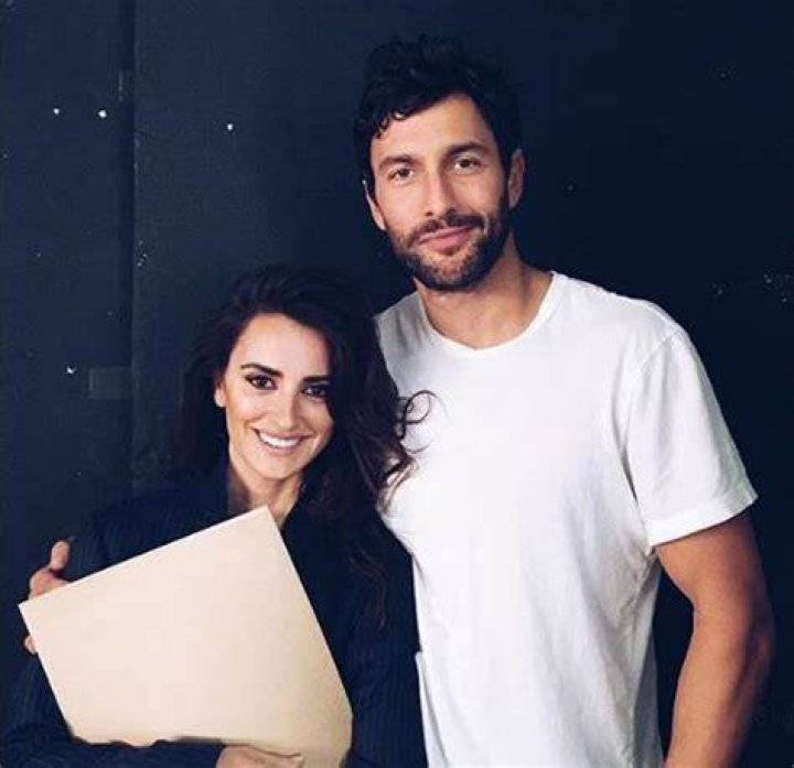 Noah Mills Wife Who Is He Married To? Meet &lsquo;NCIS Hawaii&rsquo; Cast On Instagram