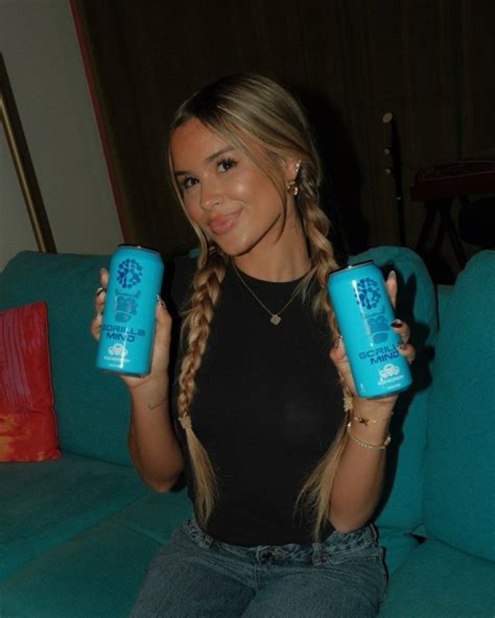 NOELLE LEYVA (noelleleyva) • Instagram photos and videos Beach