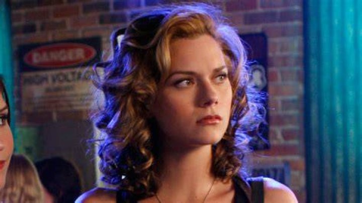 One Tree Hill Cast, Crew Detail Assault, Harassment Claims Against Mark Schwahn (EXCLUSI