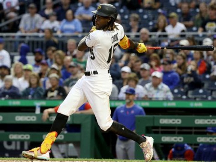 Oneil Cruz's unique ability on display with 'amazing' linedrive homer