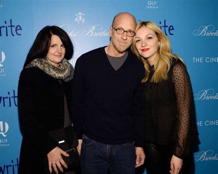 Paula Niedert Elliott The story of Chris Elliott's wife Tuko.co.ke