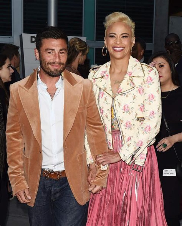 Paula Patton and married boyfriend make red carpet debut [Video]