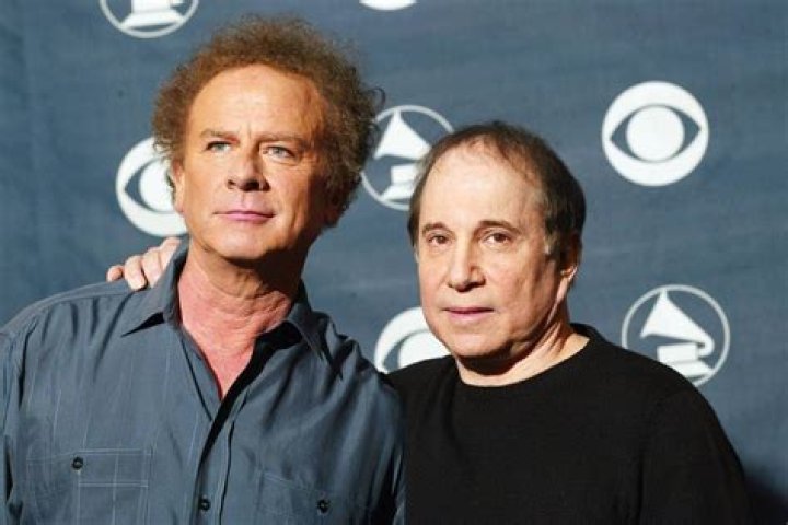 Photo Art Garfunkel et son épouse Kim à New York, le 19 septembre