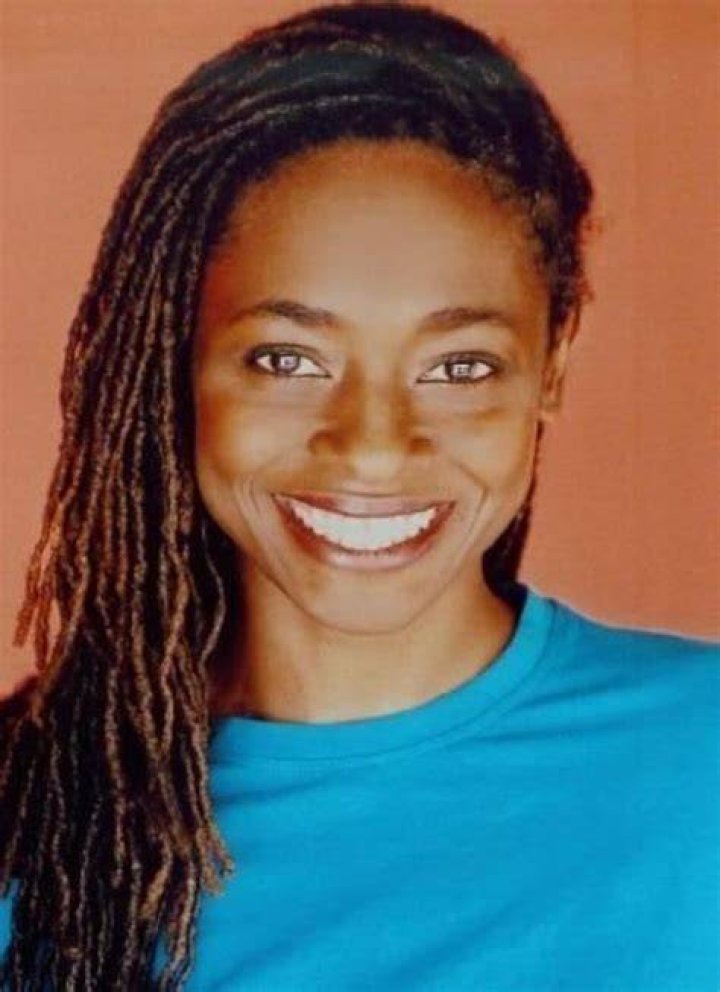 Picture of Allison Dean
