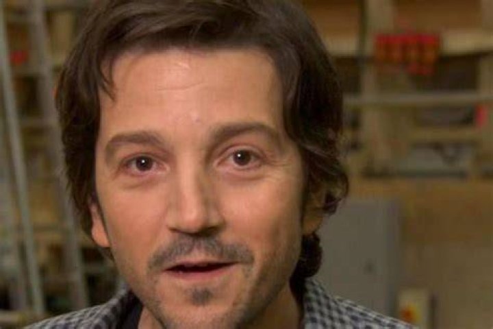 Por primera vez, Diego Luna y Marina de Tavira posan juntos