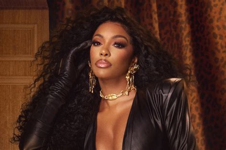 Porsha Williams Says She & Simon Guobadia Don&rsquo;t Have A Wedding Date