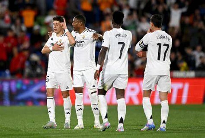 Real Madrid C.F. 🇬🇧🇺🇸 on Twitter "🤯🚌 What did Camavinga think of his