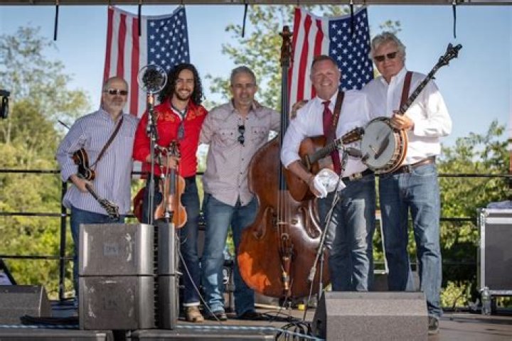 Rock Inn Bluegrass - The Bluegrass Tribute To Classic Rock