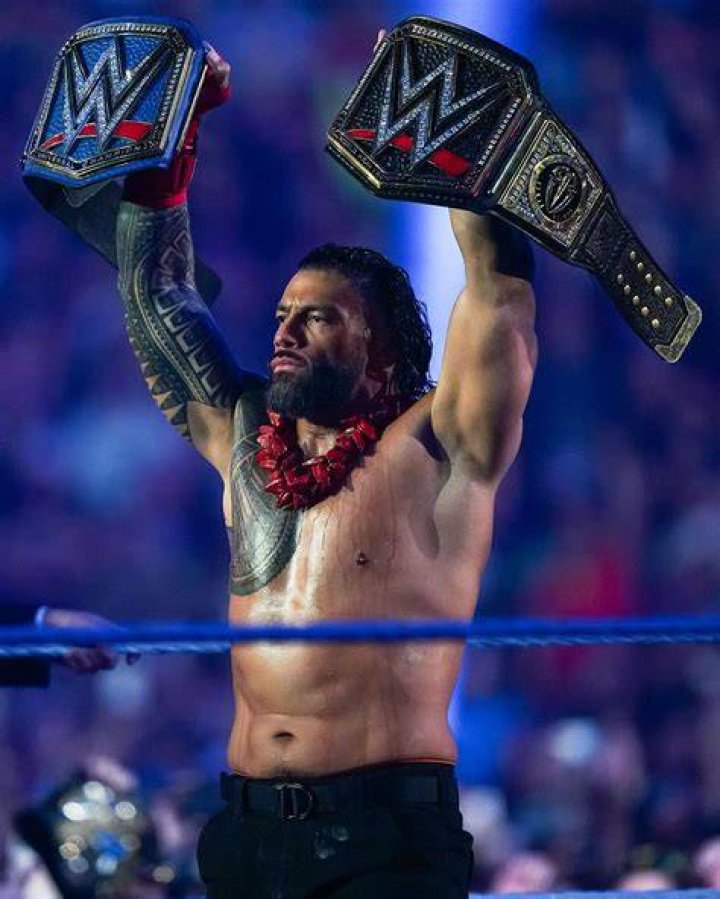 Roman Reigns WWE star, whose real name is Joe Anoa'i, announces he has