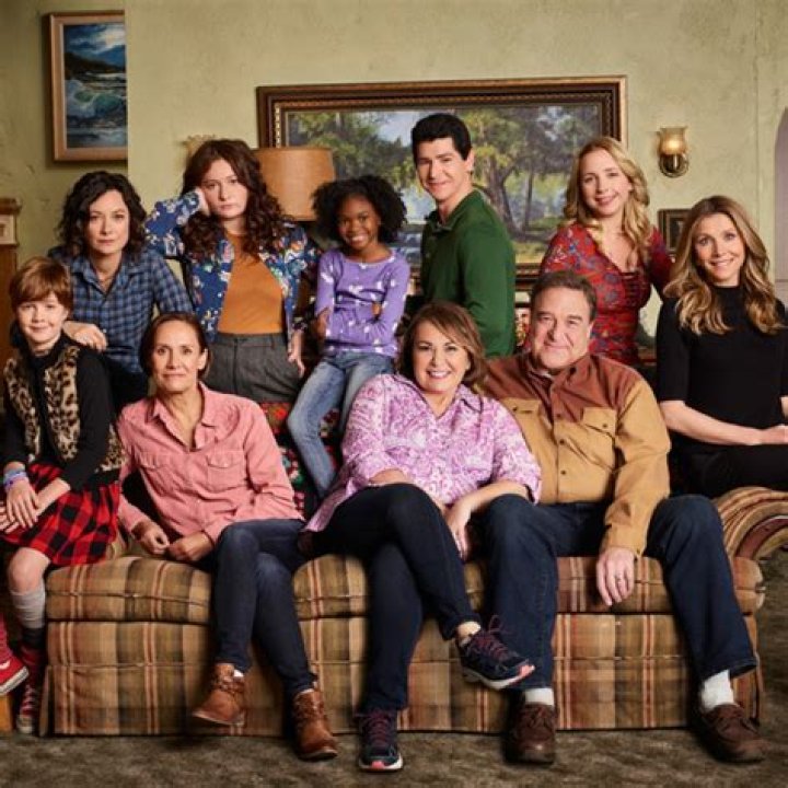 Roseanne Trailer Addresses Dan's Death Head On E! Online