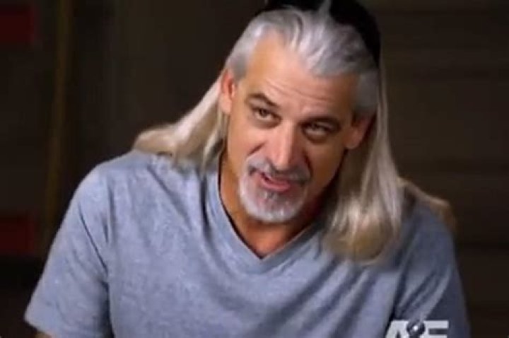 Roy Garber Dead 'Shipping Wars' Star Dies at 49 After Suffering