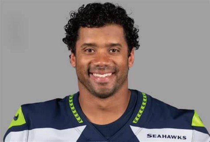 Russell Wilson - Bio, Age, net worth, height, Wiki, Facts and Family