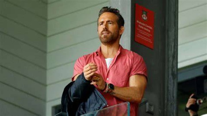 Ryan Reynolds rushes to post Twitter message immediately after Wrexham