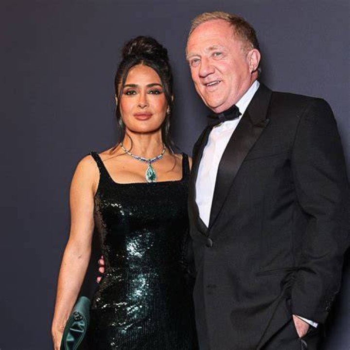 Salma Hayek and Husband's Sweetest Pictures POPSUGAR Latina Salma