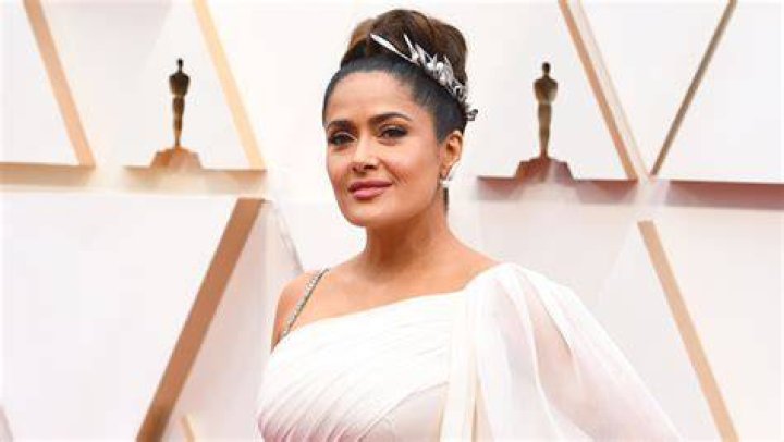 Salma Hayek Wears Bathing Suit Doing Handstand On Vacation: Photos Hollywood Life