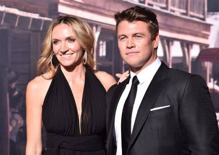 Samantha Hemsworth Age: Unraveling The Mystery