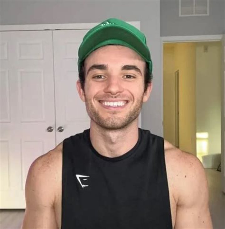 Sambucha Height, Weight, Net Worth, Age, Birthday, Wikipedia, Who, Instagram, Biography