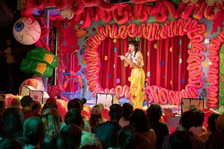 Sarah “Squirm” Sherman goes all out "sliming" standup comedy Medill