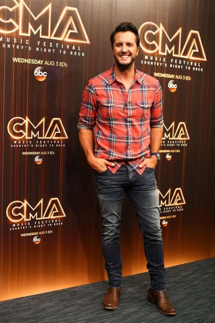 Sexy Luke Bryan Pictures POPSUGAR Celebrity Photo 13