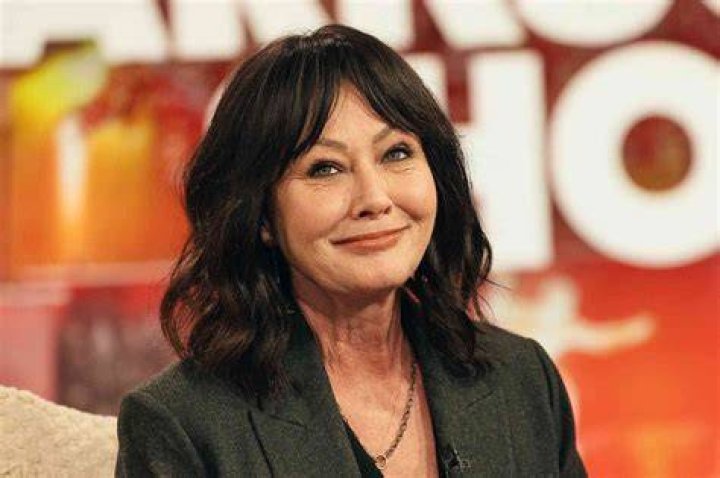 Shannen Doherty's Farewell To 2023 Unlocks Discoveries And Insights