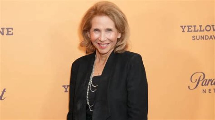 Shari Redstone Net Worth, Bio, Age, Height, Nationality, Relationship, wiki