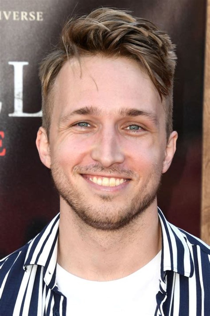 Shayne Topp Net Worth Early Years, Career, Awards, Personal Life, and