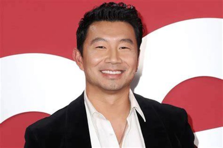 Simu Liu SergioJulnar