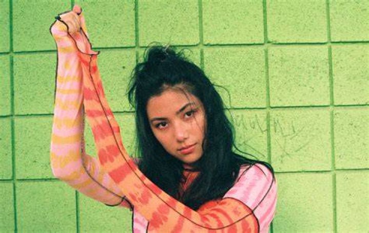 spill tab playful and unpredictable altpop joy from LA