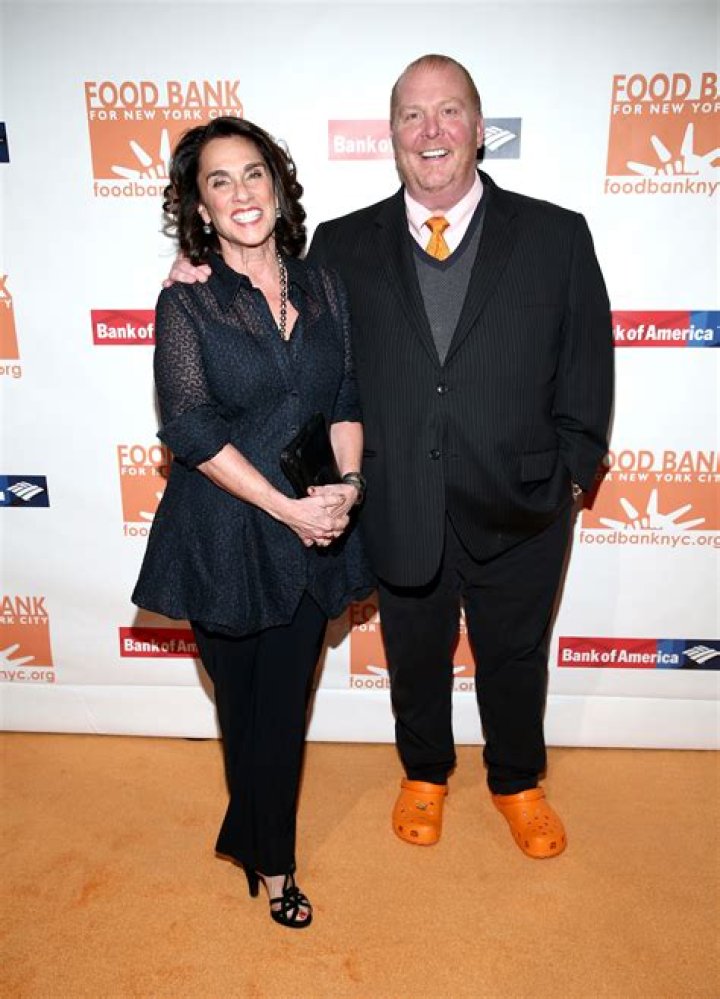 Susi Cahn Mario Batali's Wife Wiki, Age, Husband, Children, Height