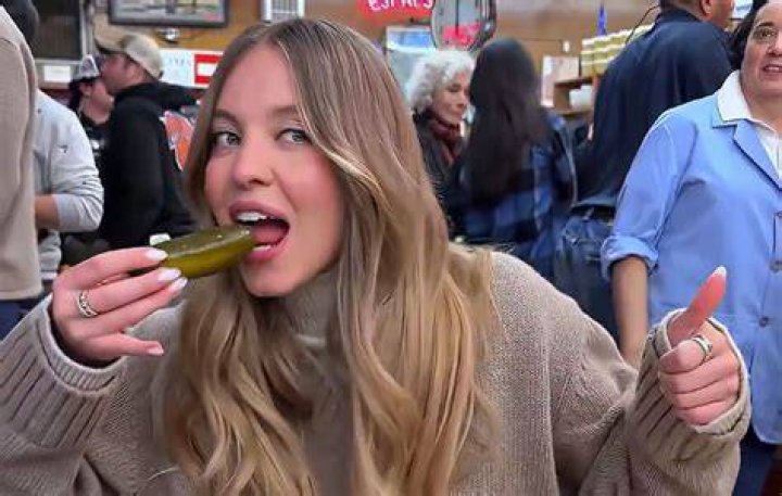 Sydney Sweeney Eating regimen Plan And Exercise Routine [Updated