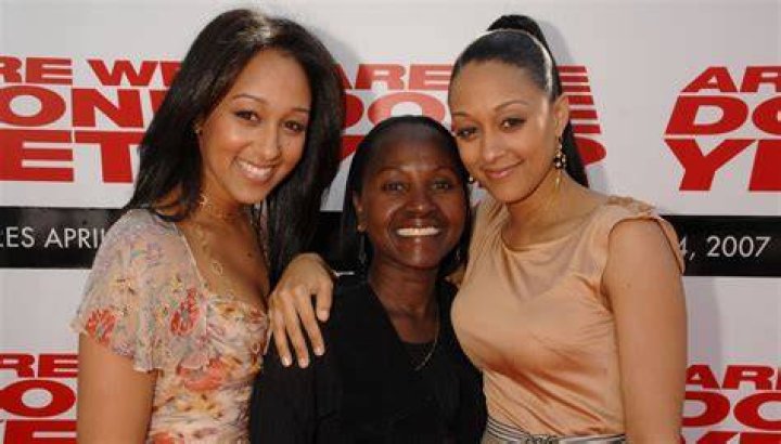 Tamera Says Parents Are Divorced & Her Mom Just Can&rsquo;t Date Anyone