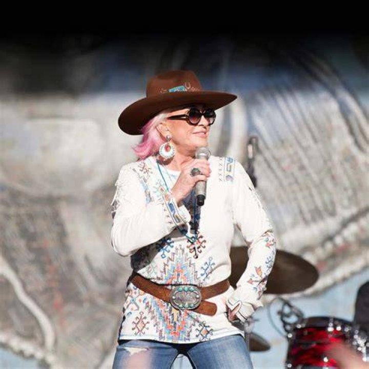 Tanya Tucker Kicker 102.5