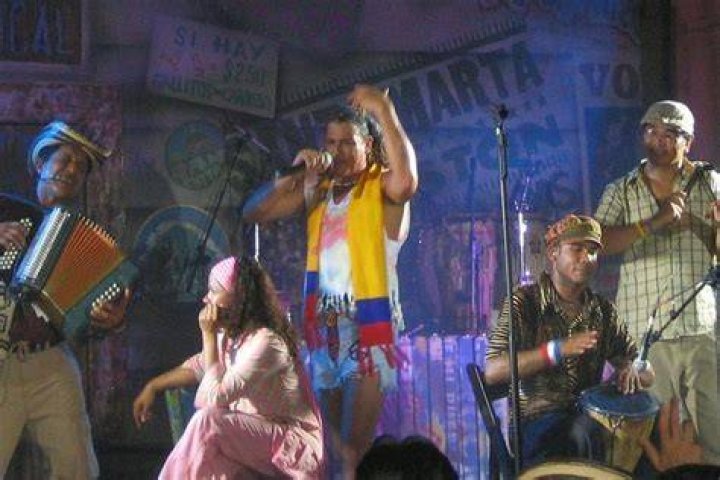THE 10 BEST COLOMBIANS SINGERS ole colombia